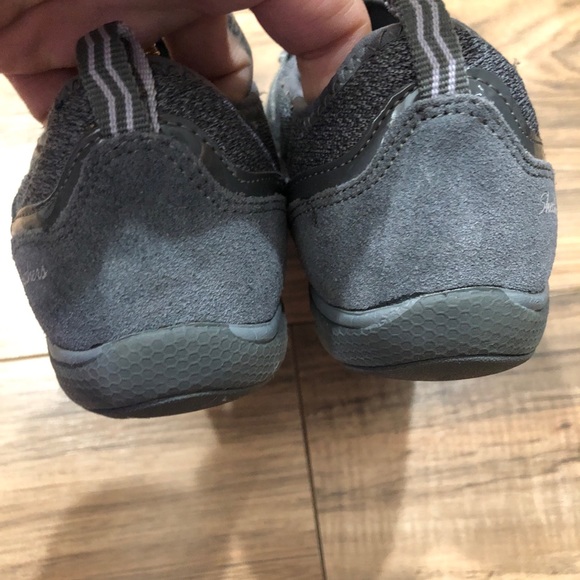 Sketchers Memory Foam Cooled Slip on Shoes - Picture 6 of 10